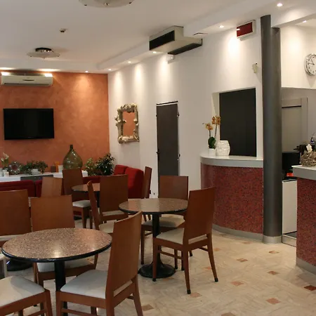Ardesia Hotel 3*