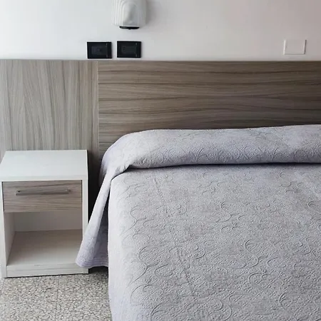 Ardesia 3* Rimini