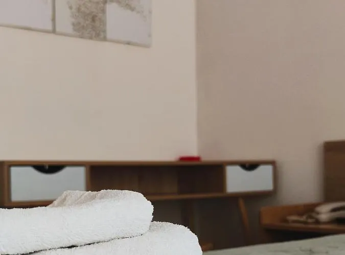 Hotell Ardesia 3*